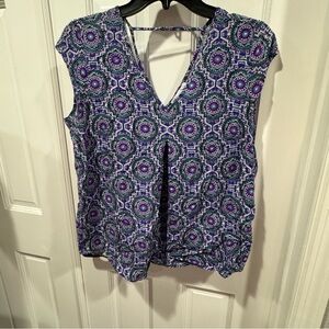 DR2 Purple & Teal Geometric Print Sleeveless Blouse – Size M‎